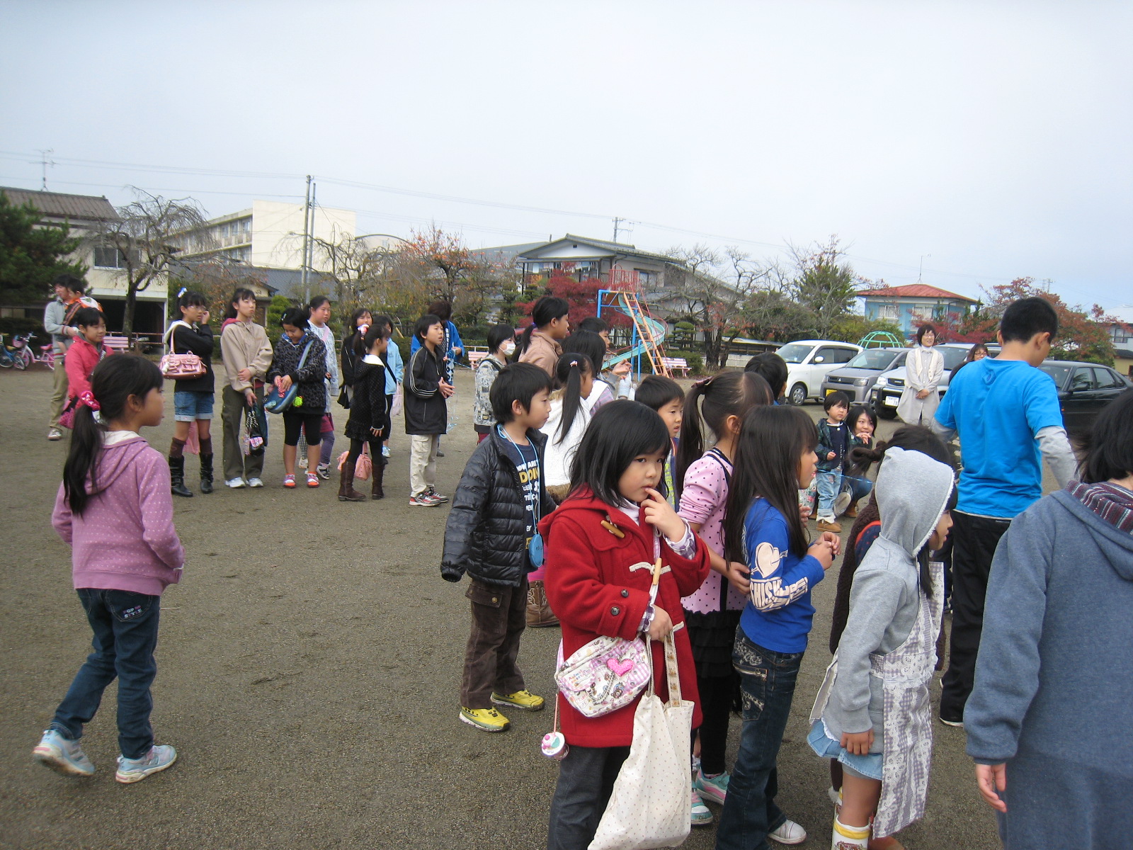 ����������