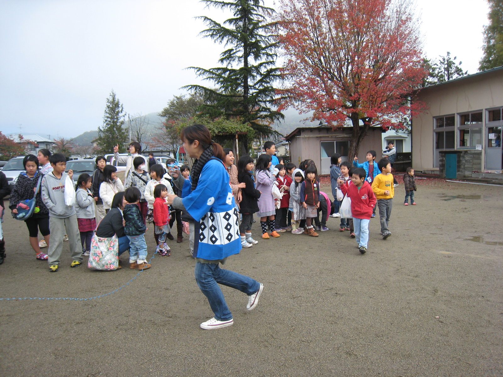 ����������