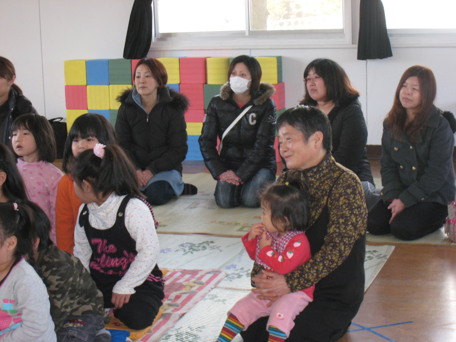 ����������