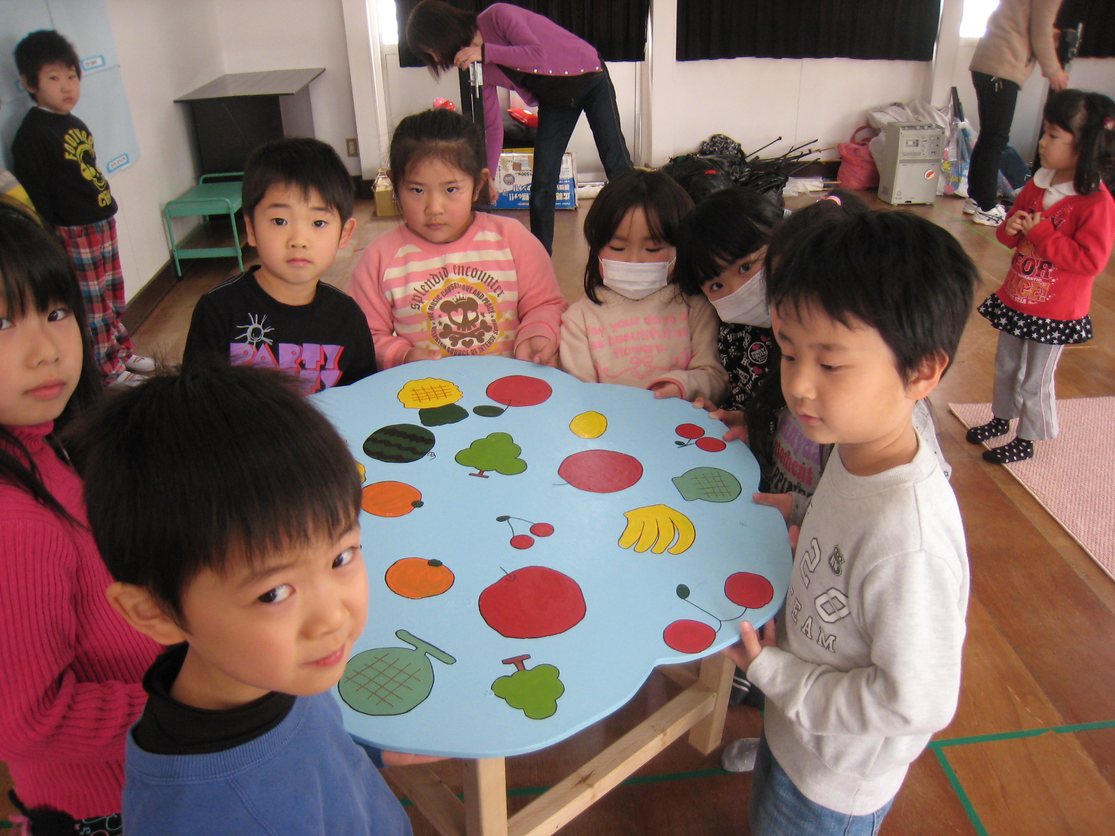 ����������