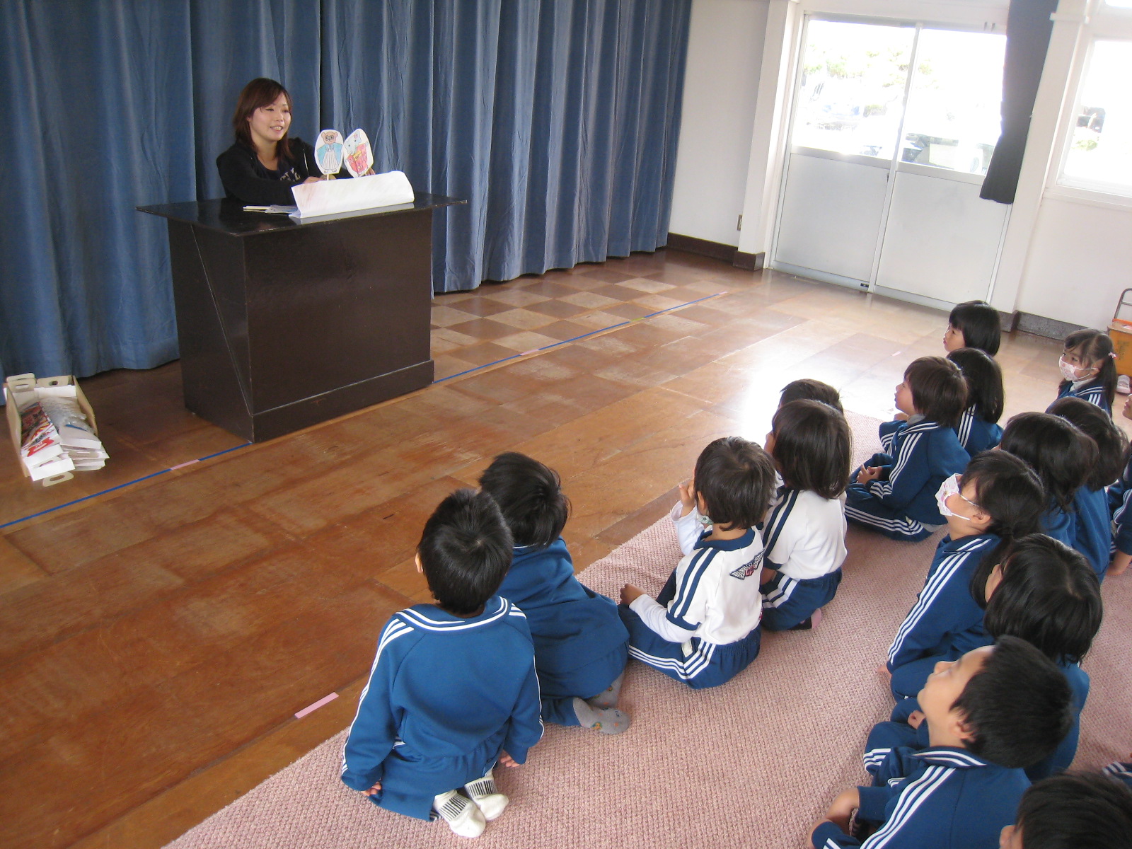 ����������