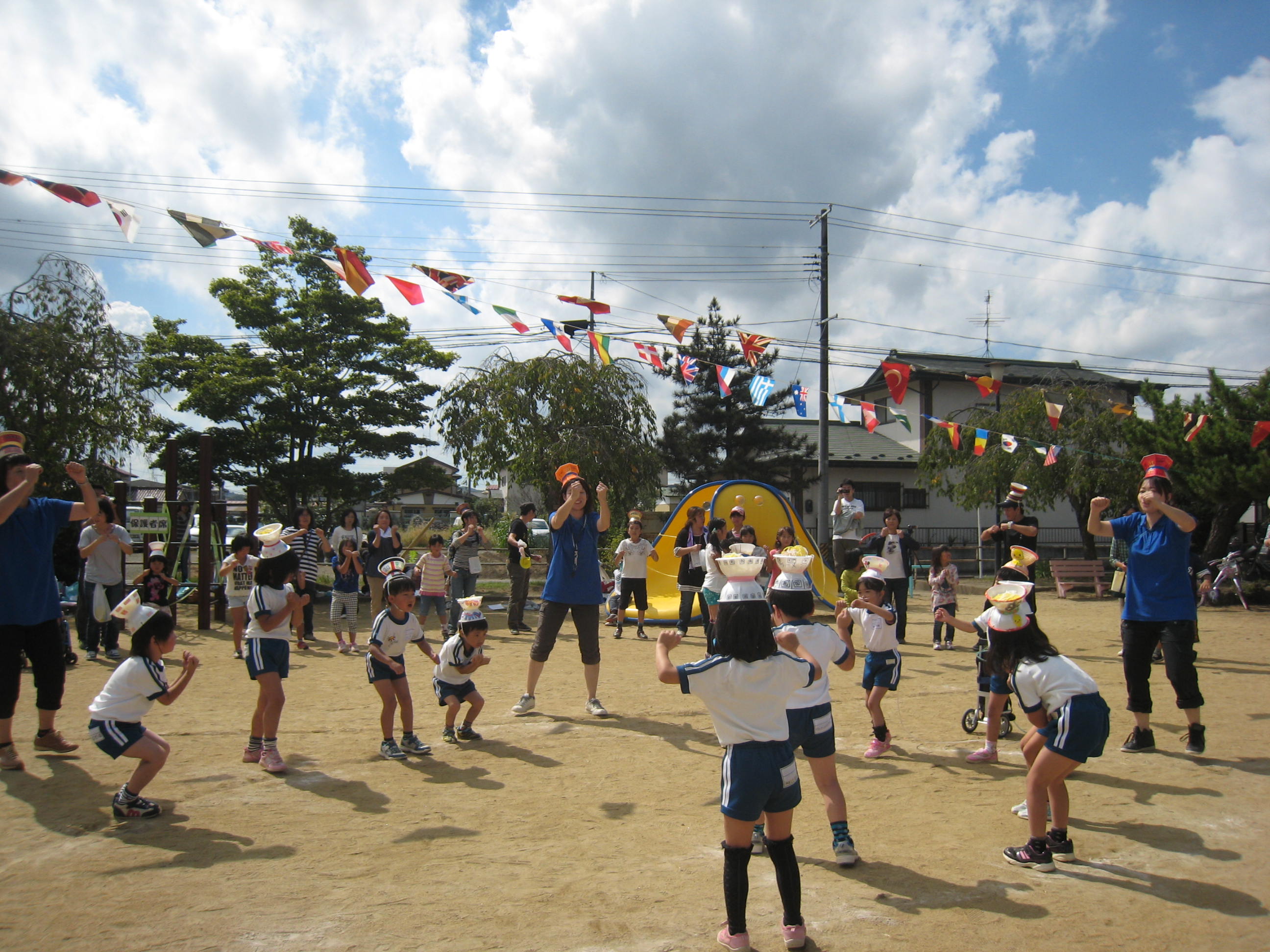 ����������