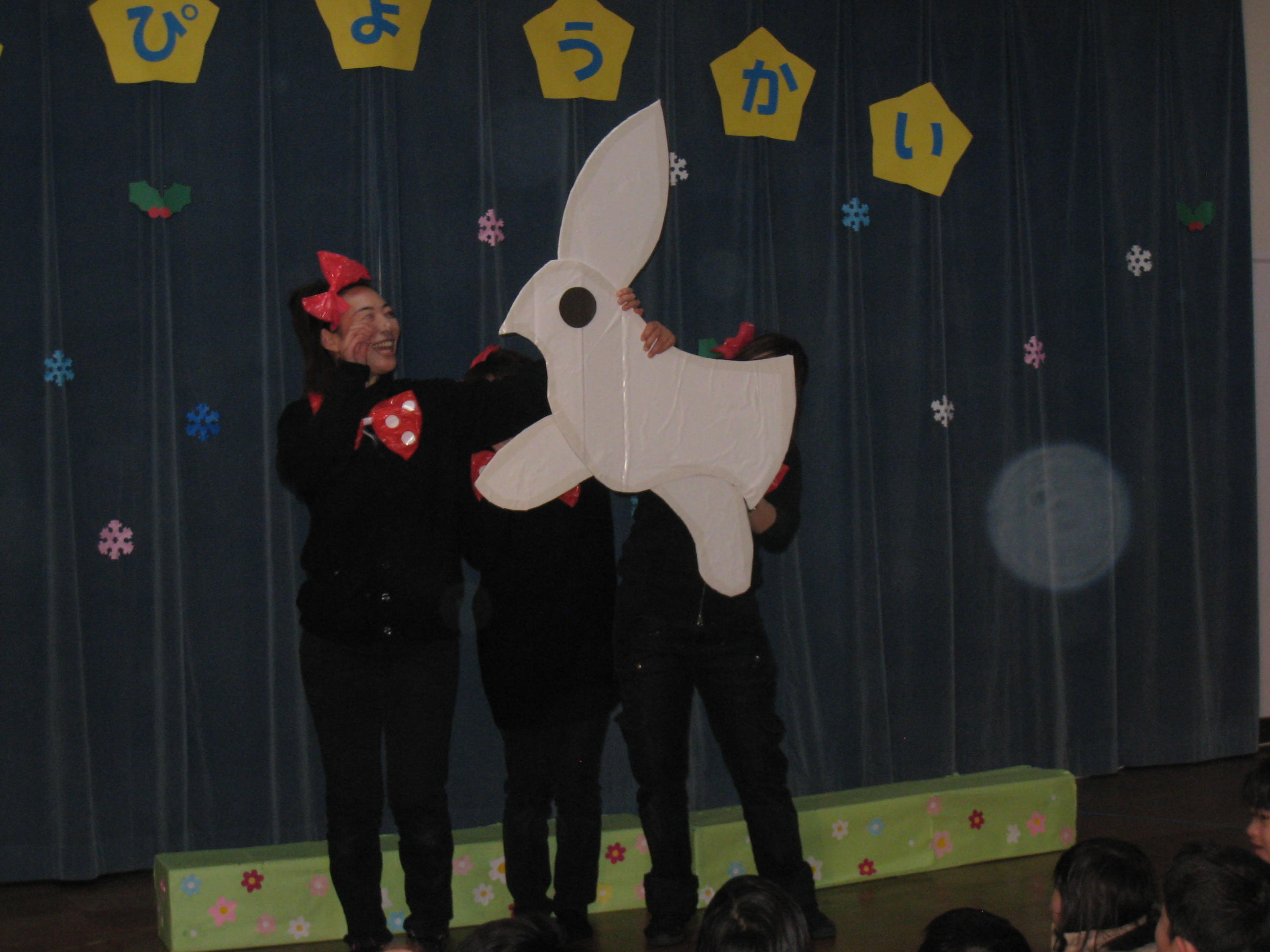 ����������