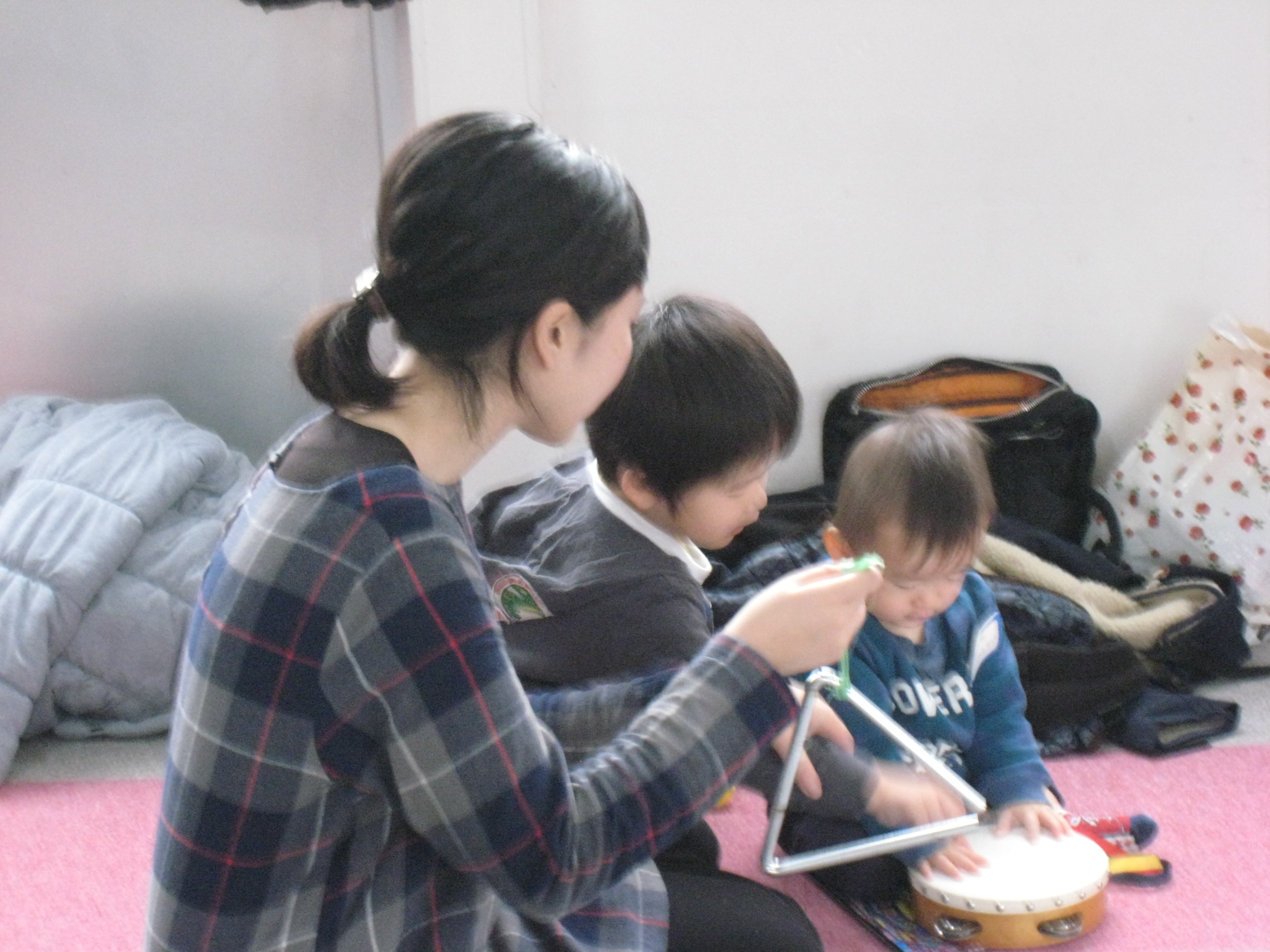 ����������