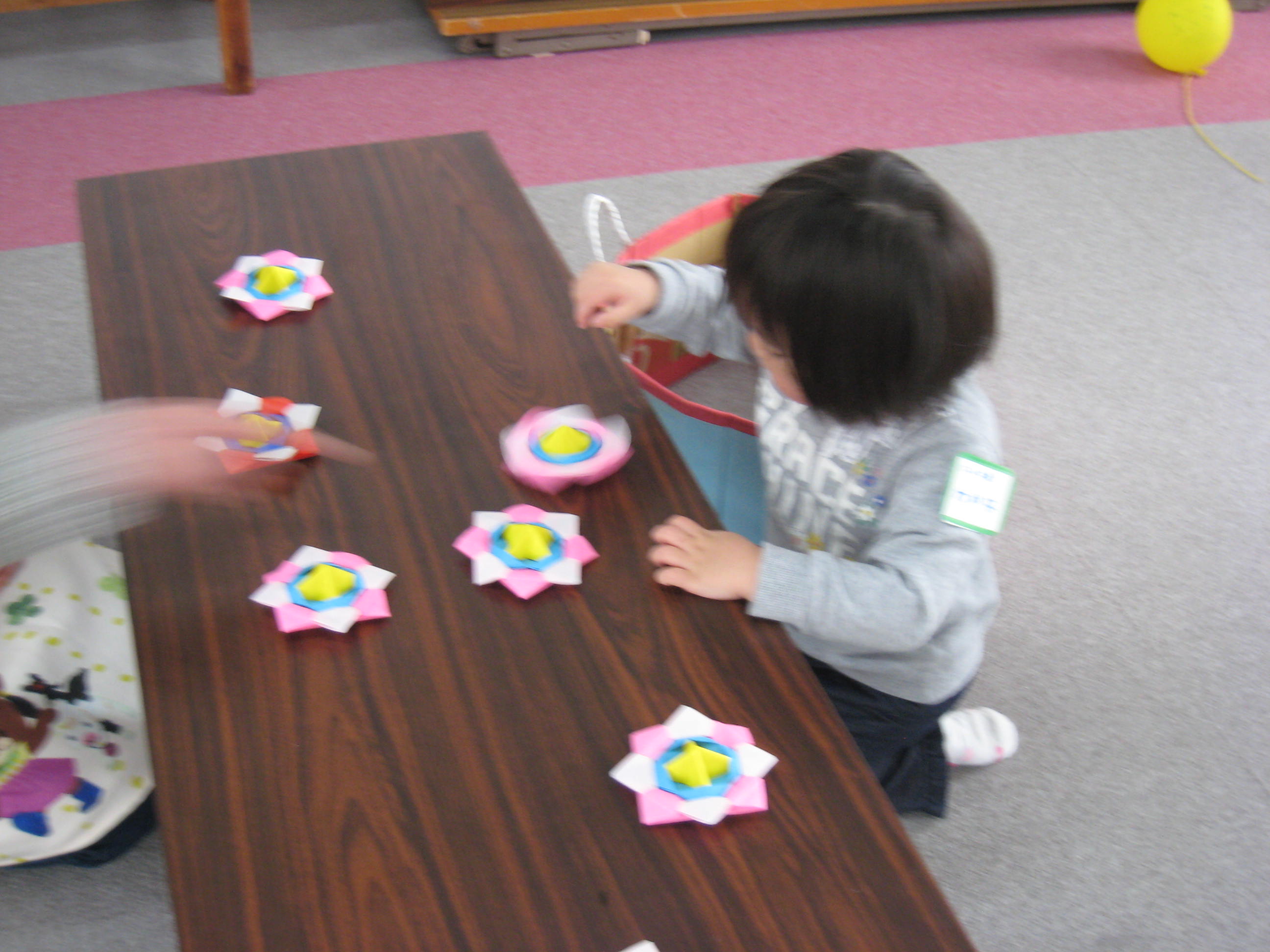 ����������