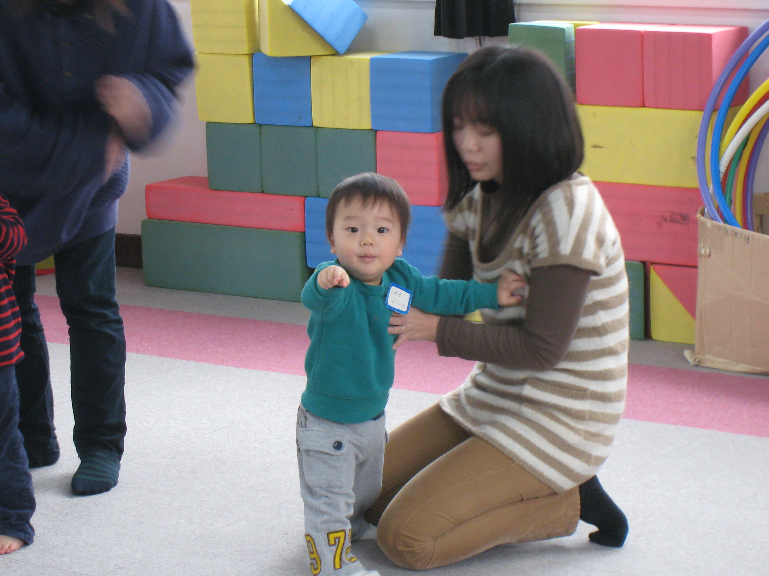 ����������