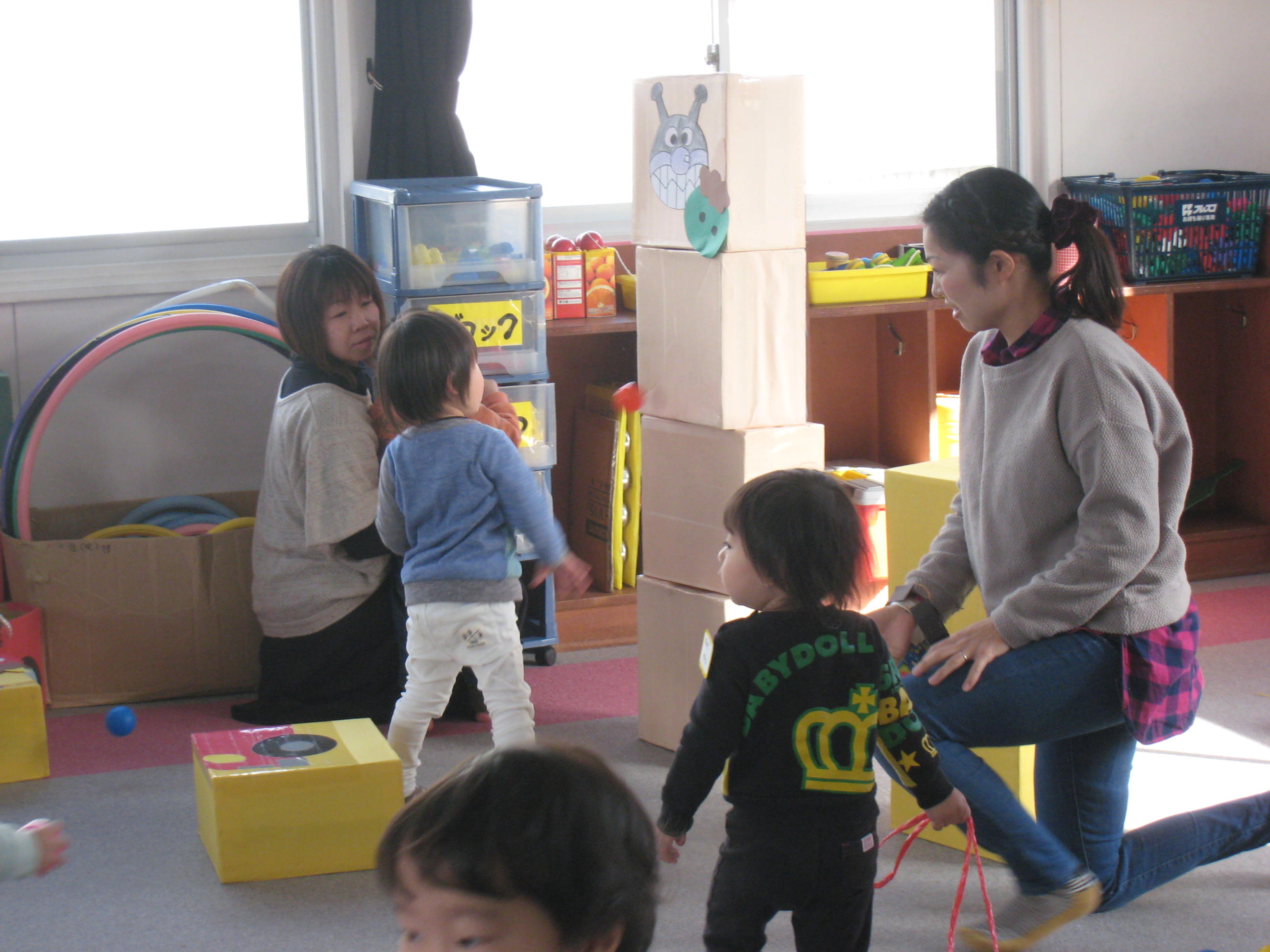 ����������