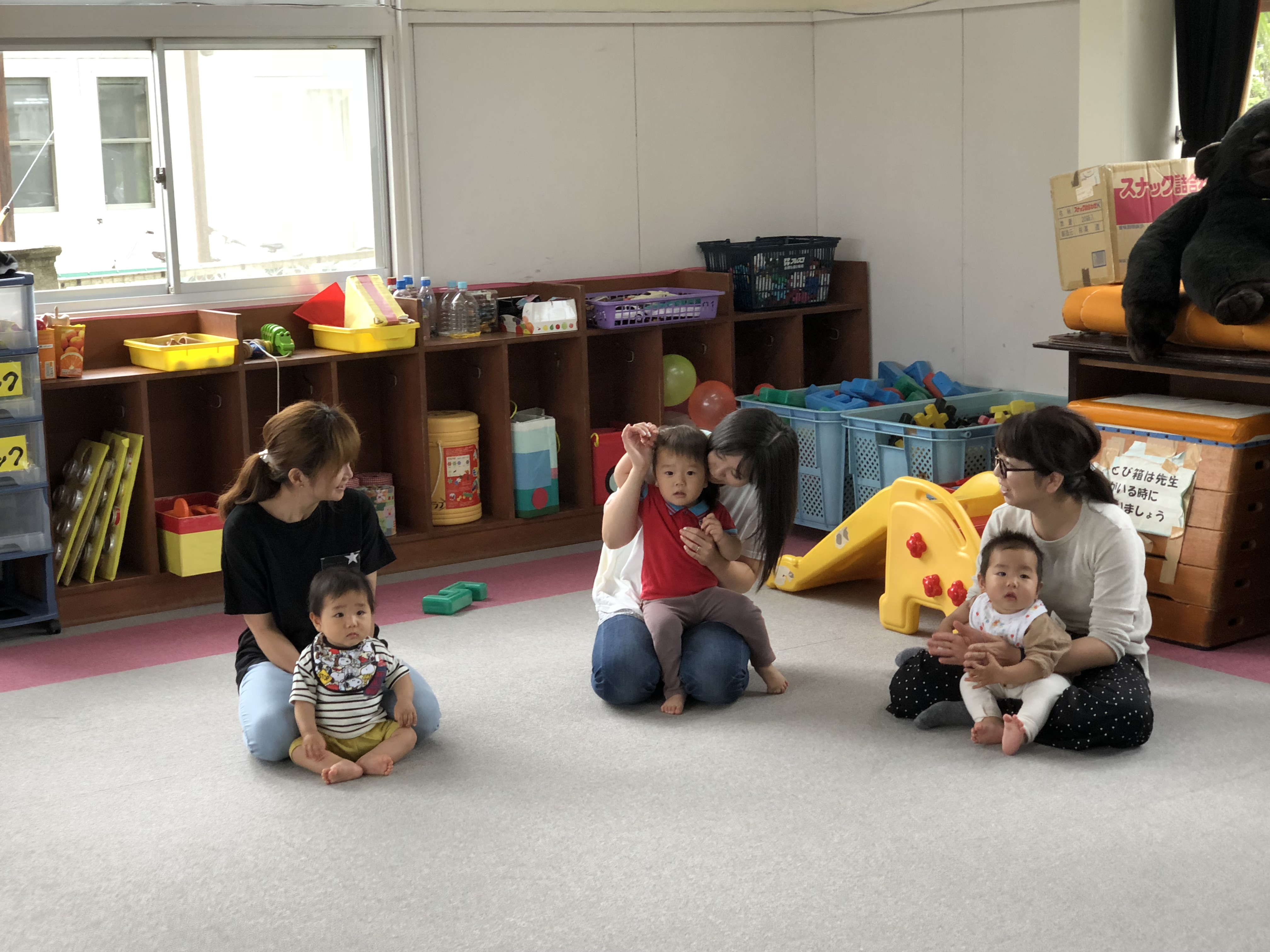 ����������