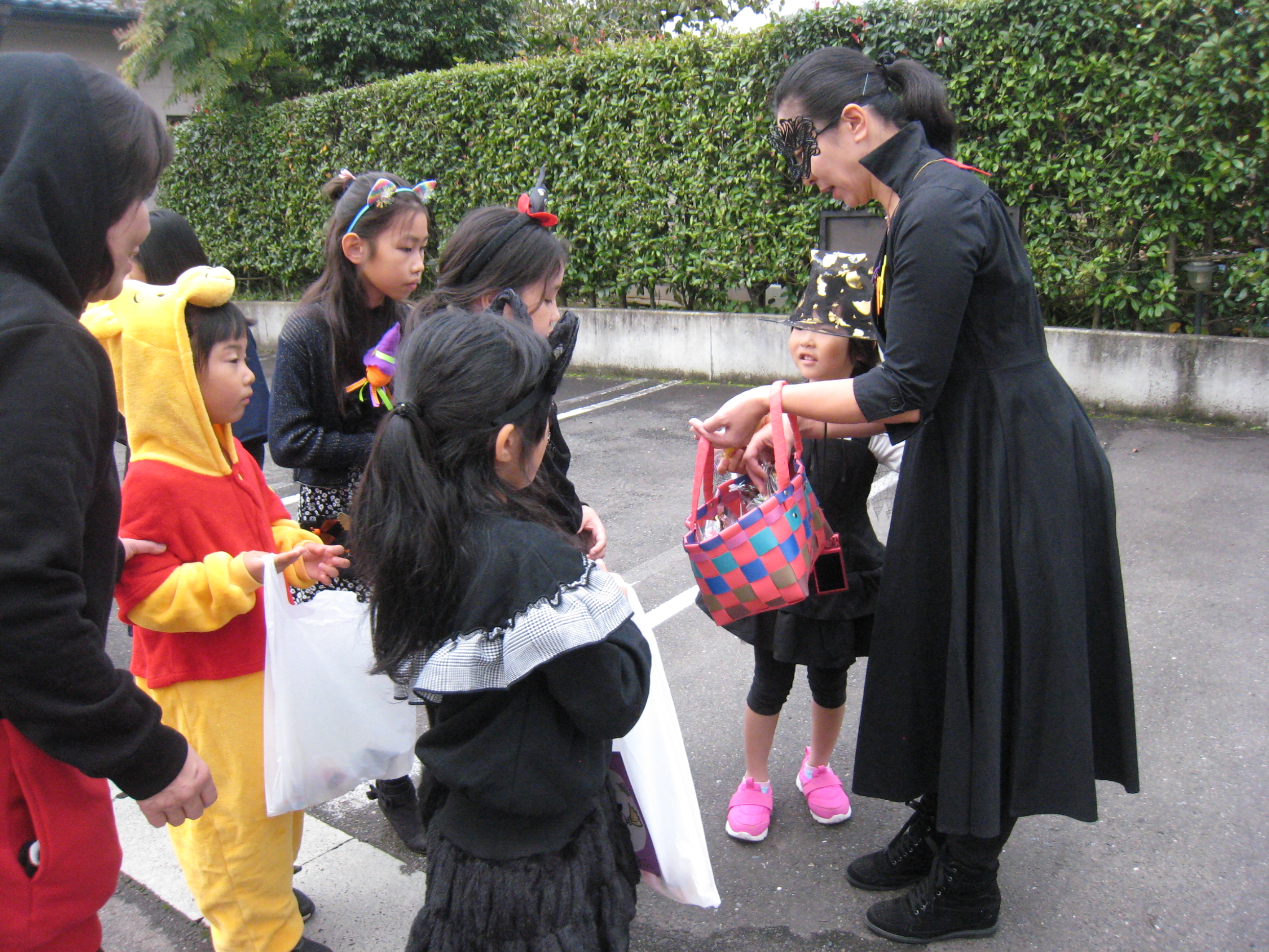 ����������